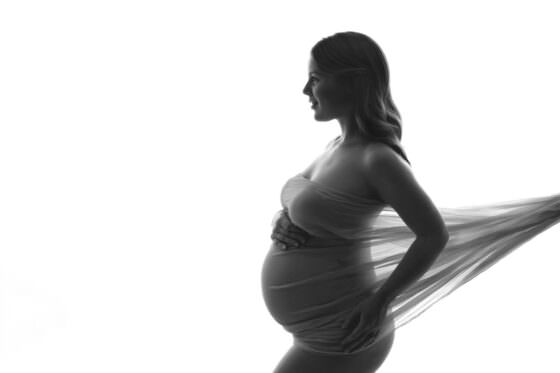 Austin Maternity Photographer session black and white
