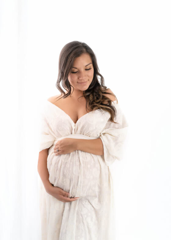 Austin Maternity Photographer in-studio session in white dress